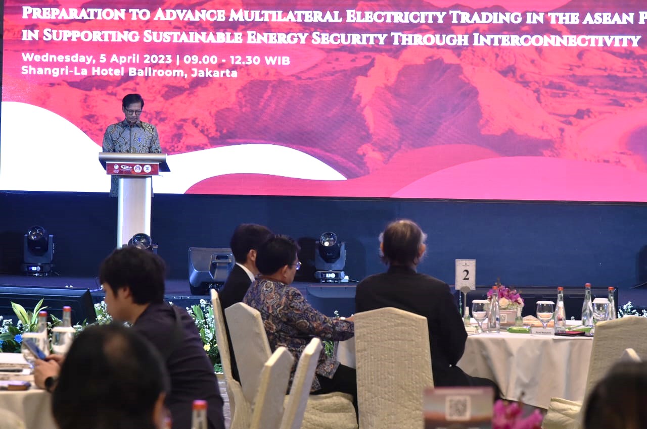 “Indonesia Dorong Inisiatif Energi Terbarukan ASEAN Lewat Proyek Lintas Negara”