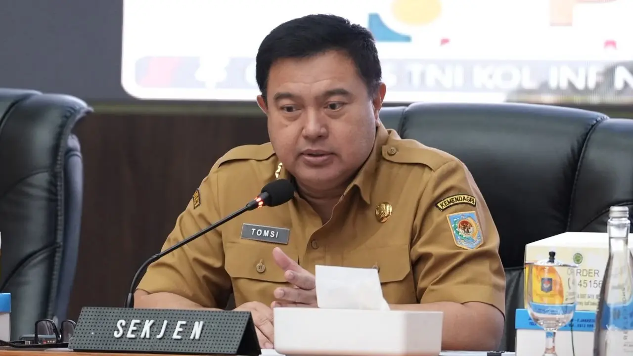 Sekjen Kemendagri Dorong Daerah Evaluasi Intervensi untuk Jaga Stabilitas Harga Pangan